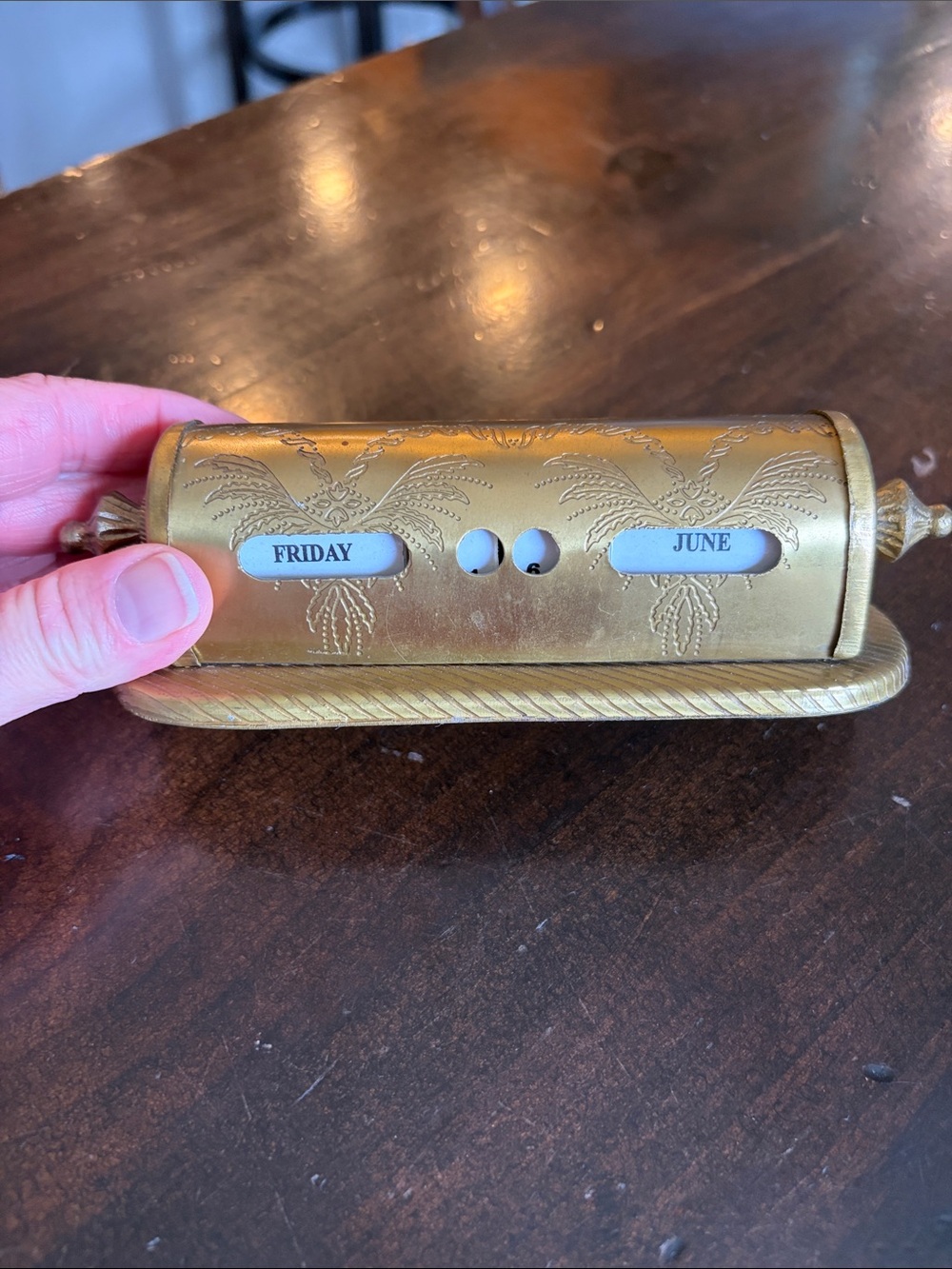 Vintage Brass Desk Perpetual Calendar - Picture 2 of 8